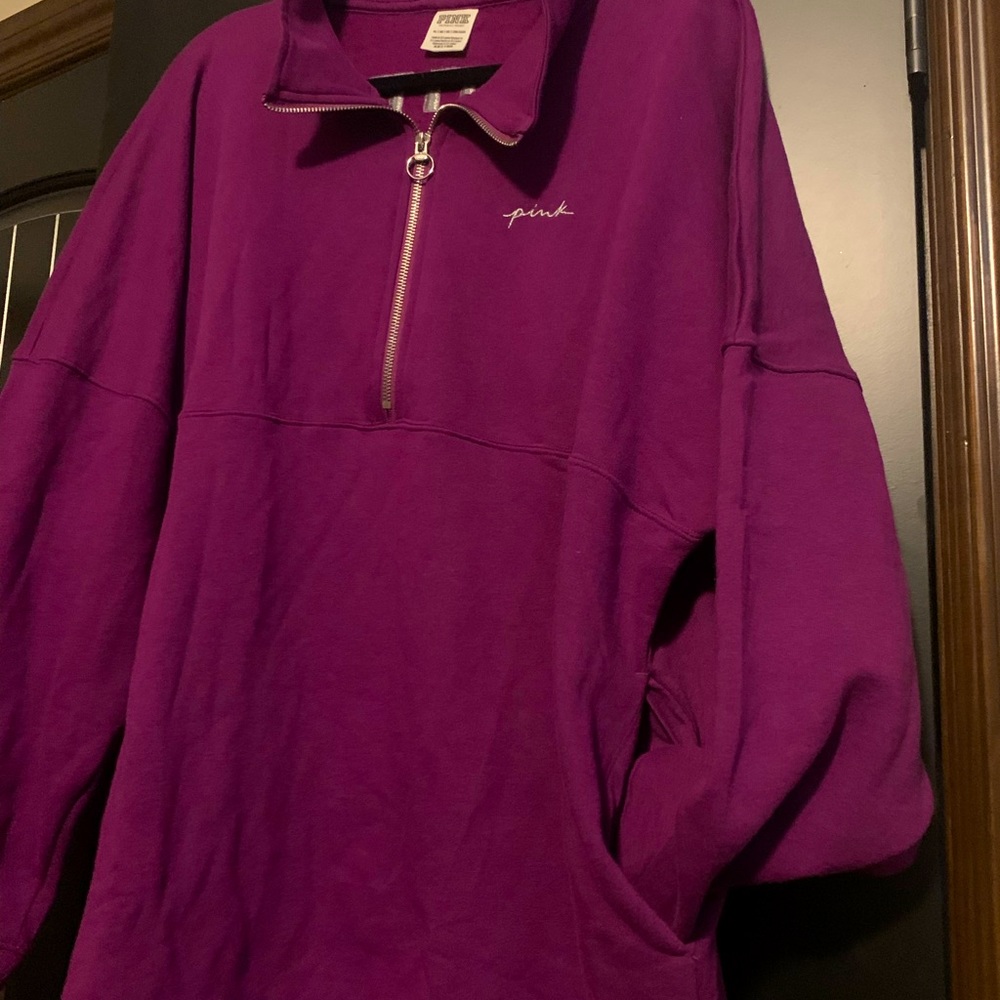 XL PINK VICTORIA’S SECRET VARSITY HALF ZIP PULLOVER